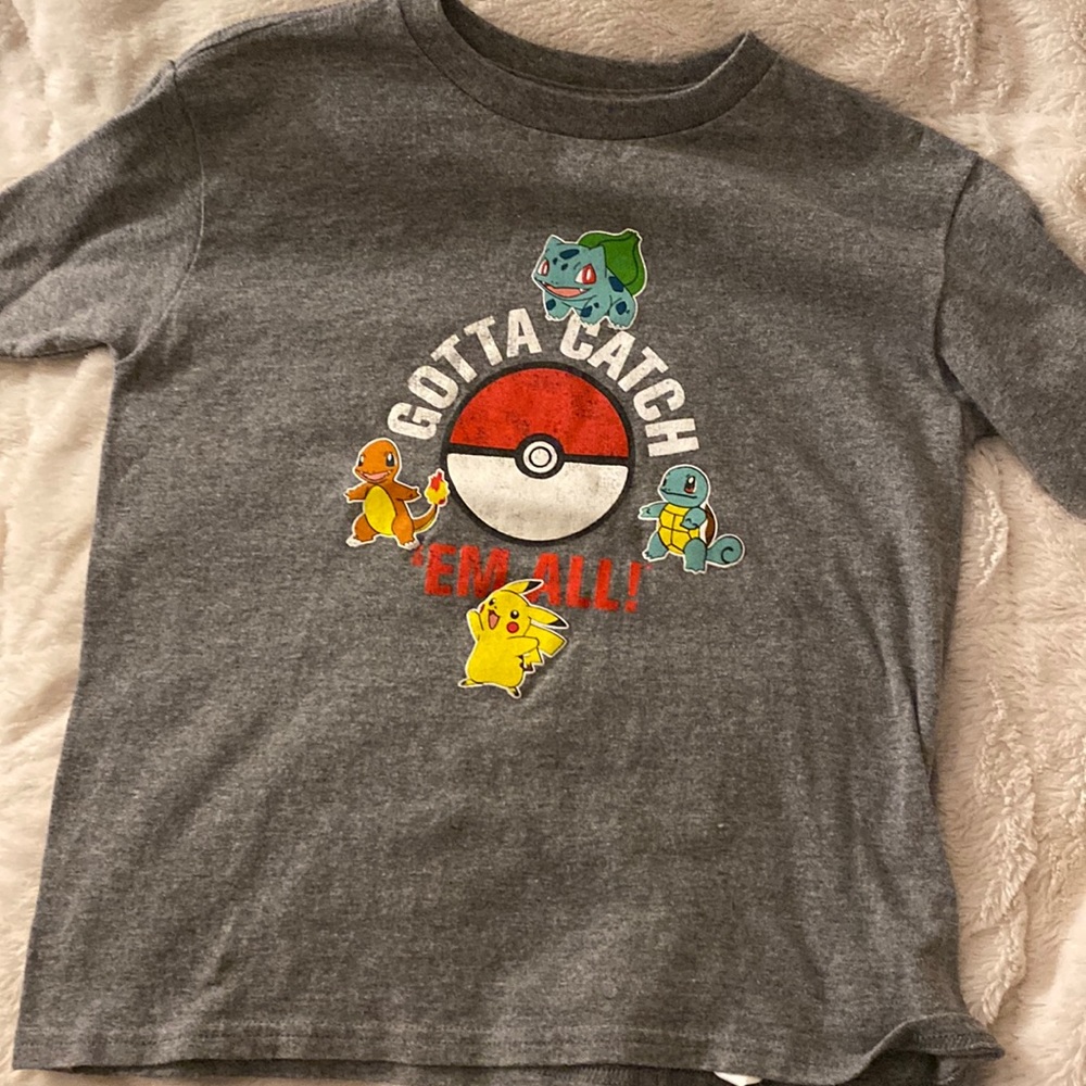 💕Preloved Pokémon Tee Shirt 💕